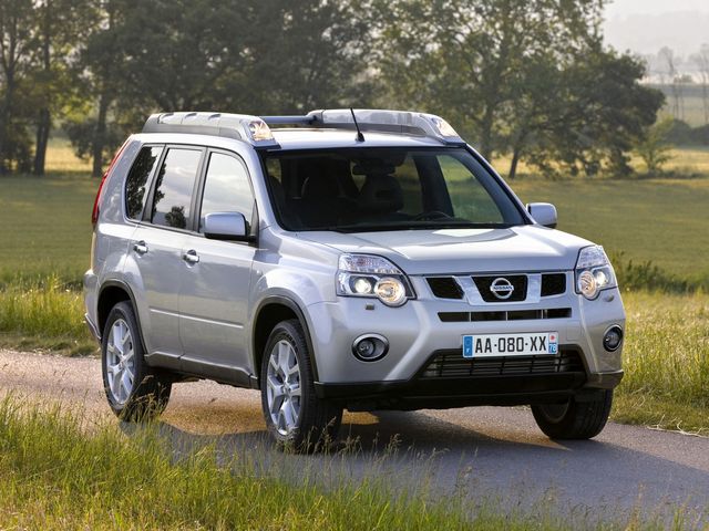 Nissan X-Trail.jpg